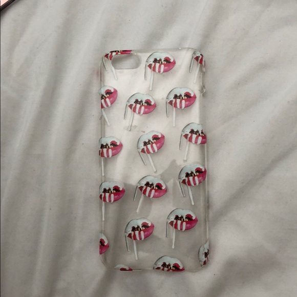 Kylie Jenner phone cases - Picture 2 of 4
